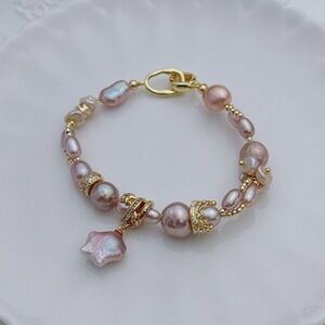 26B193 Handmade Freshwater Baroque Pearl Bracelet